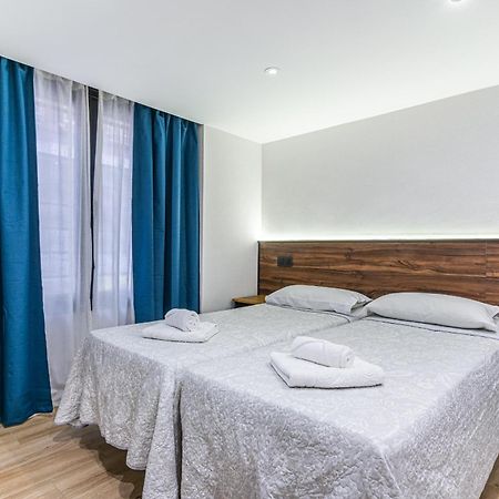 Cc Atocha Apartments Мадрид Экстерьер фото