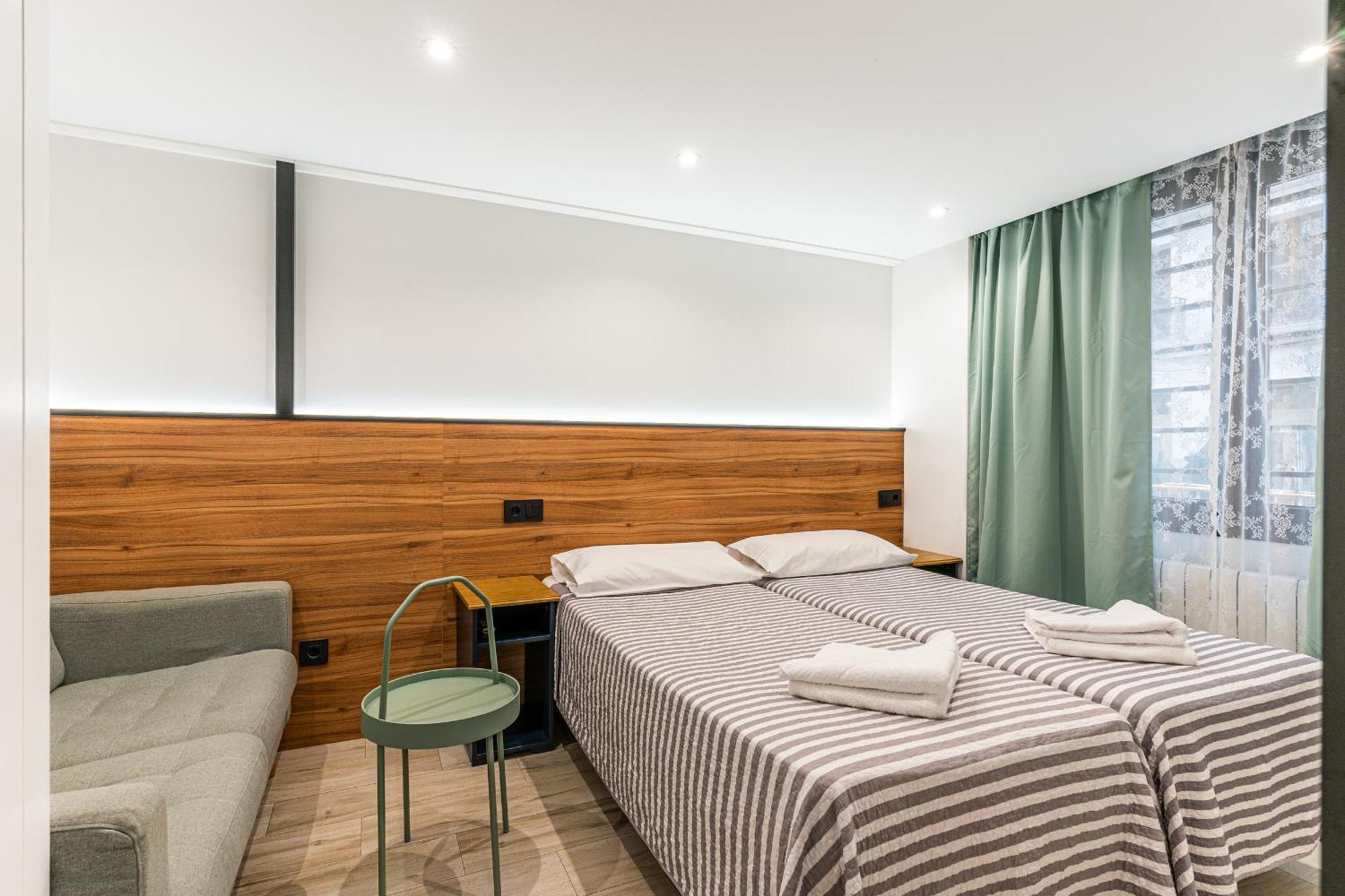 Cc Atocha Apartments Мадрид Экстерьер фото