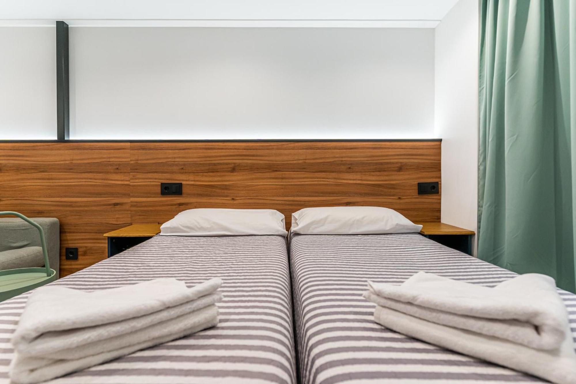 Cc Atocha Apartments Мадрид Экстерьер фото