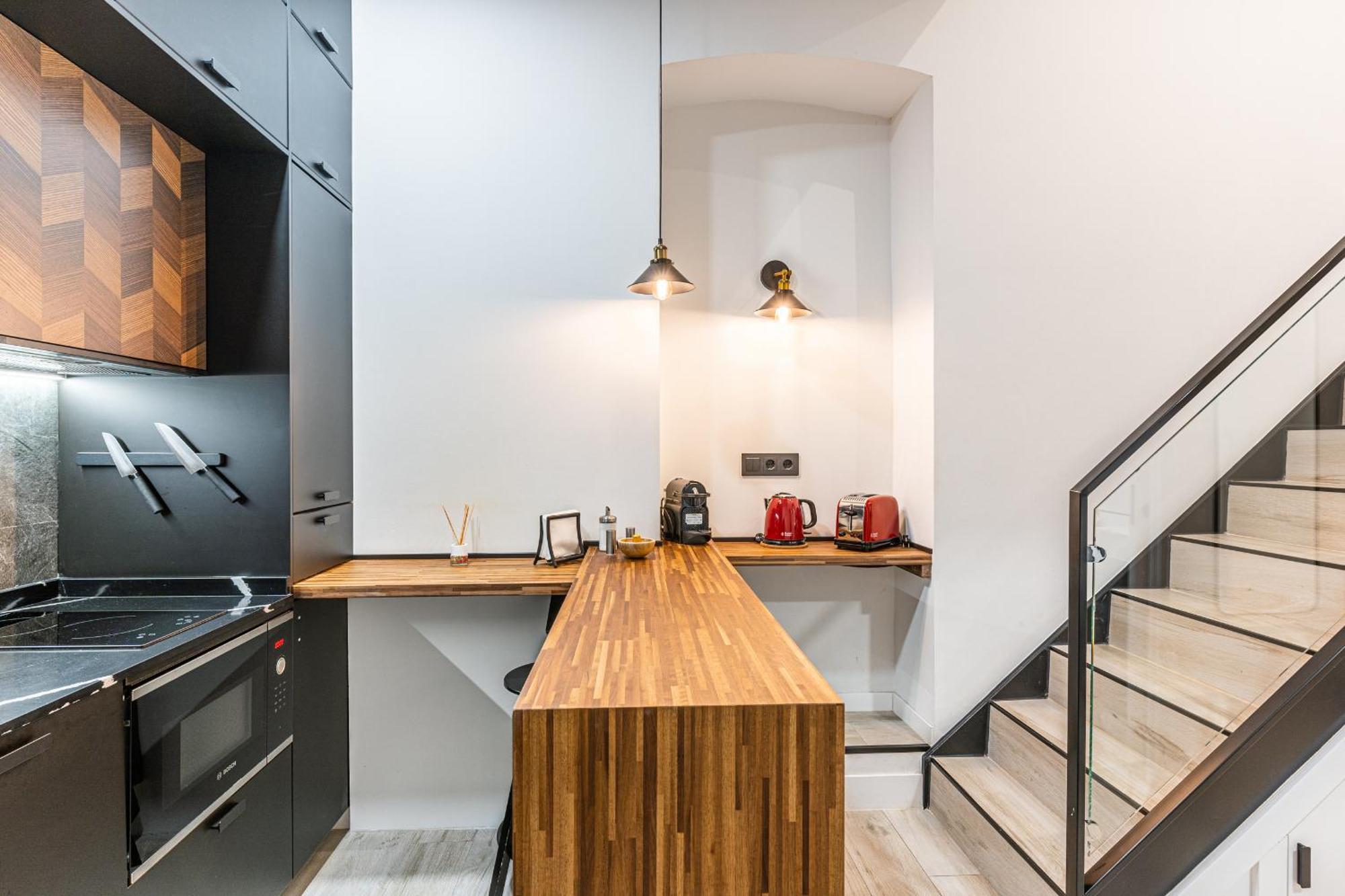 Cc Atocha Apartments Мадрид Экстерьер фото