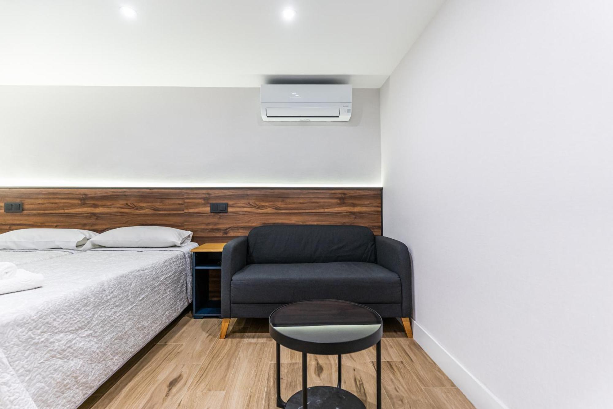 Cc Atocha Apartments Мадрид Экстерьер фото