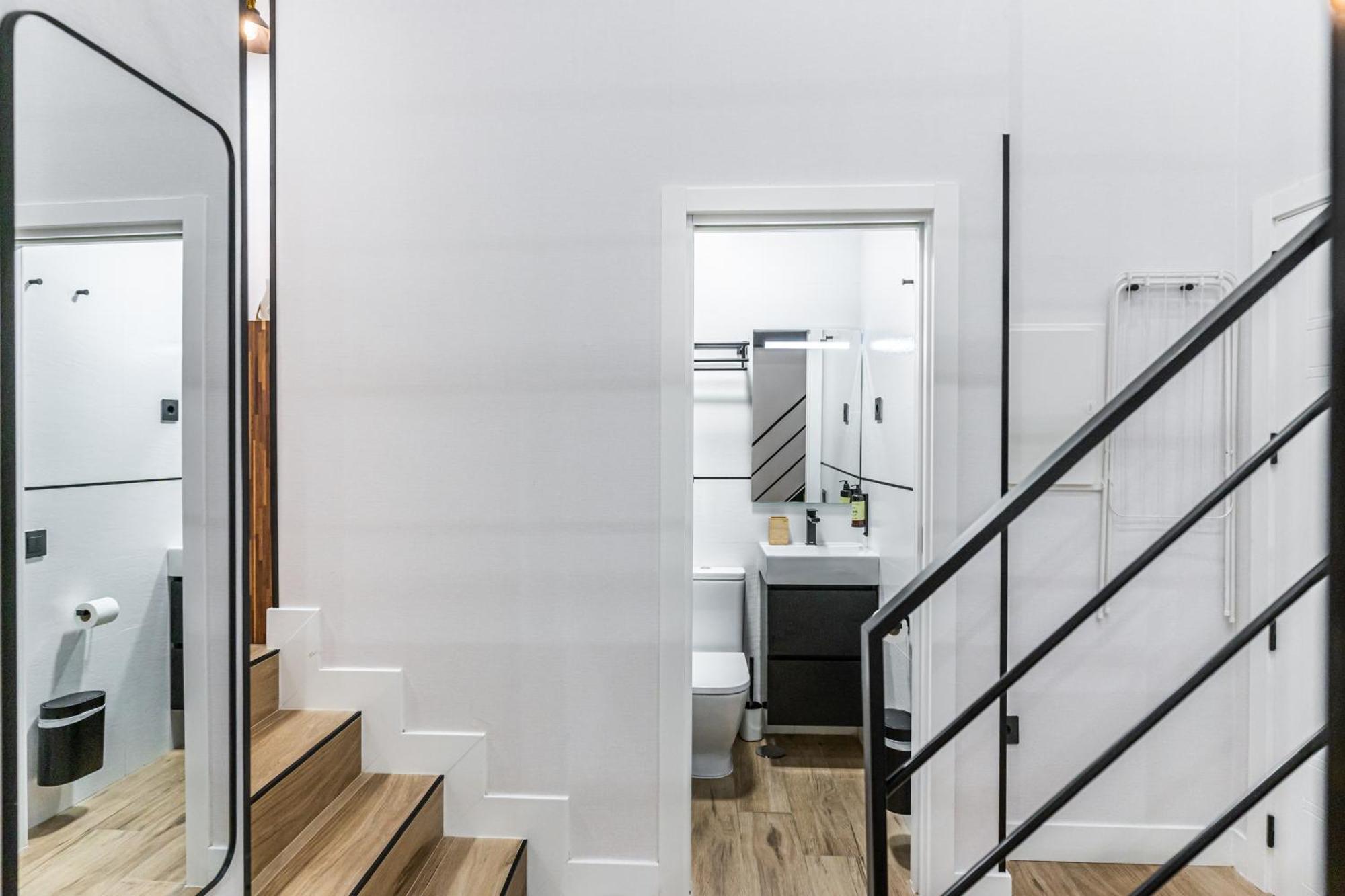 Cc Atocha Apartments Мадрид Экстерьер фото
