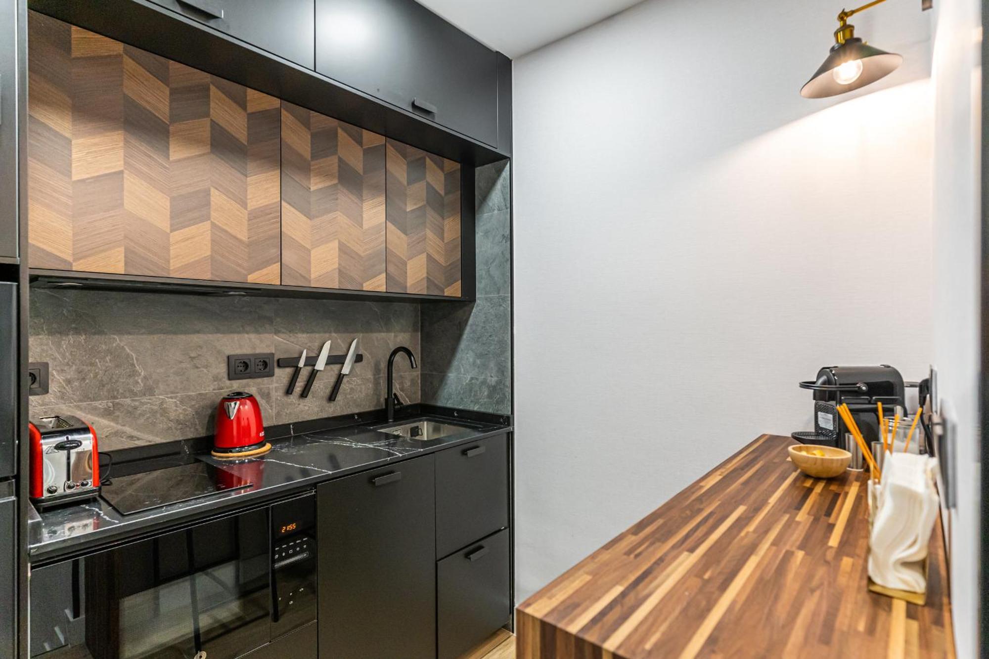 Cc Atocha Apartments Мадрид Экстерьер фото