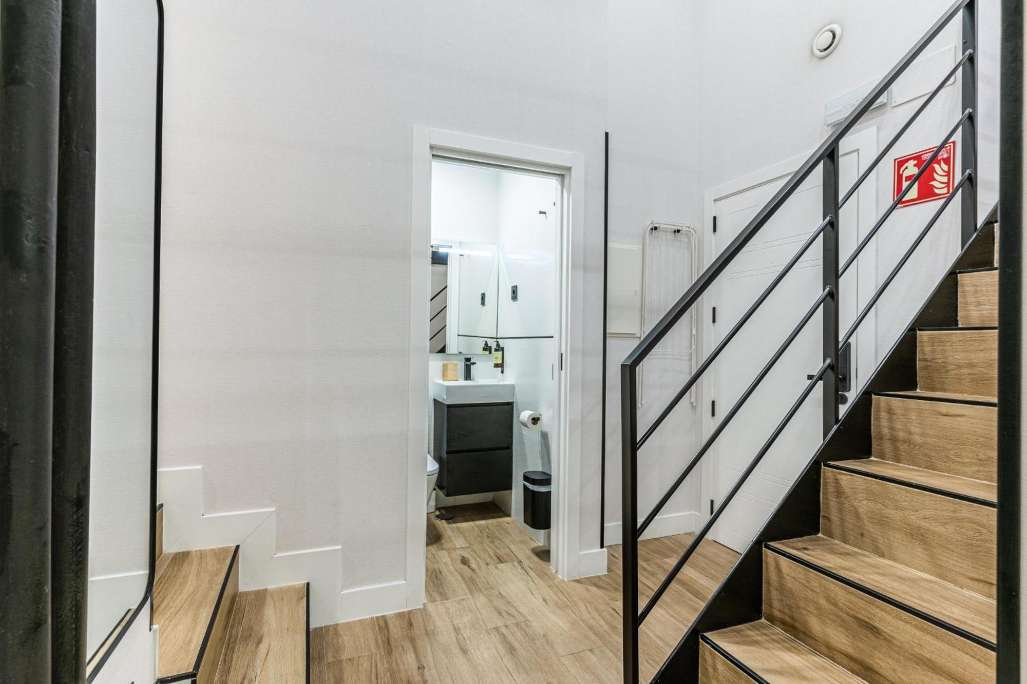 Cc Atocha Apartments Мадрид Экстерьер фото