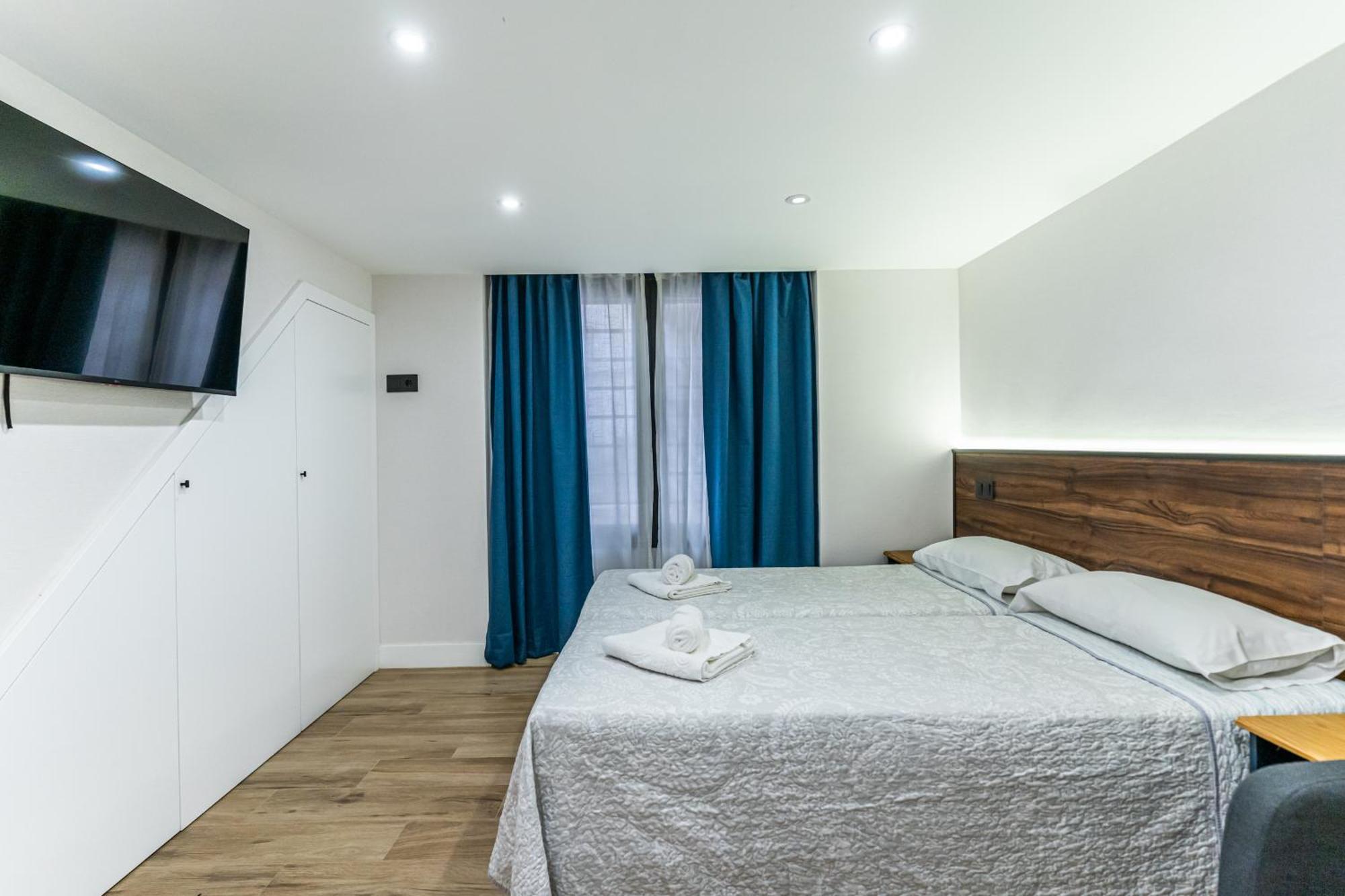 Cc Atocha Apartments Мадрид Экстерьер фото